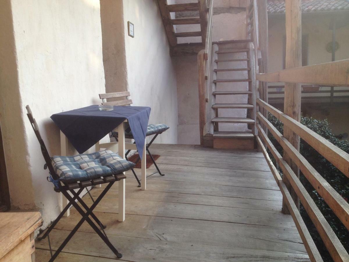 La Tana Del Ghiro Bed & Breakfast Porto Valtravaglia Eksteriør bilde